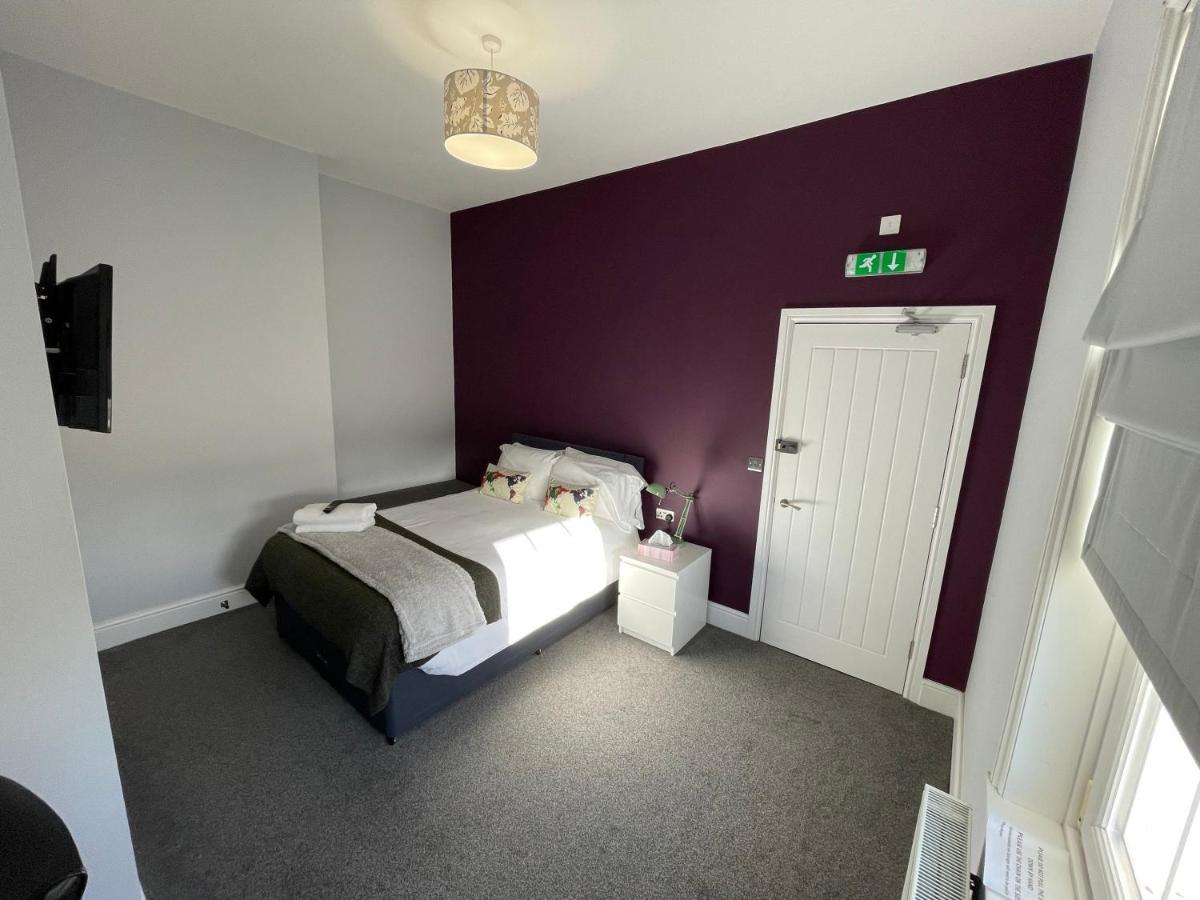 Arlan House, Central Basingstoke Hotel Экстерьер фото
