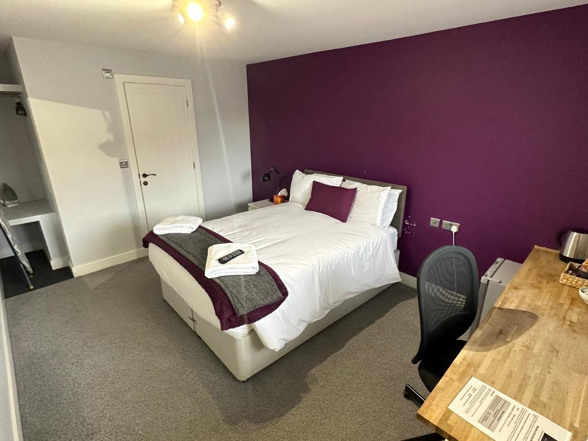 Arlan House, Central Basingstoke Hotel Экстерьер фото